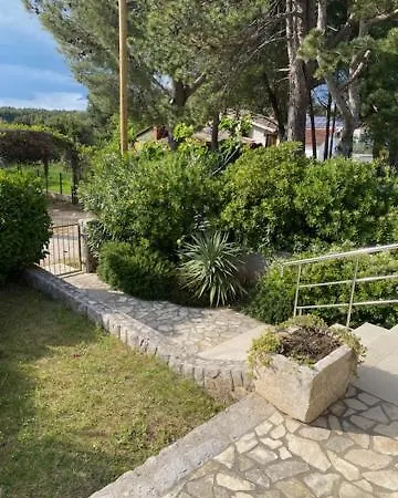 Sea Side Apartment Punat