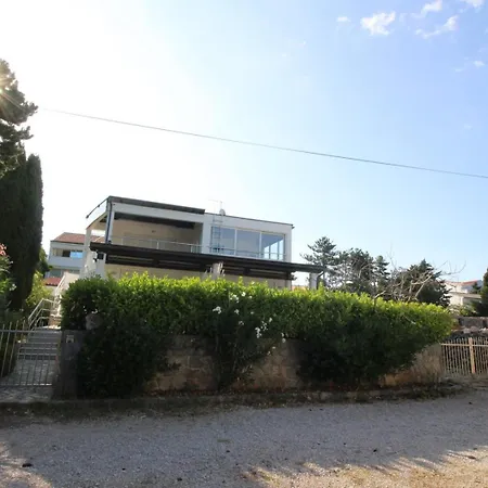 בית הארחה Sea Side 3*