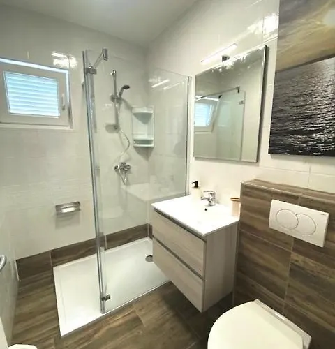 Sea Side בית הארחה פונאנט