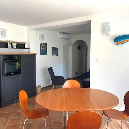 Sea Side Apartmán *