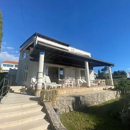 Sea Side Apartmán *