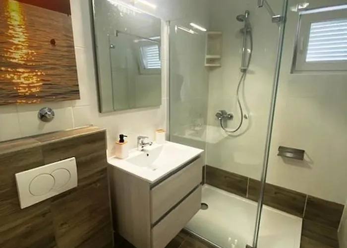 Sea Side Gostinjska kuća 3*